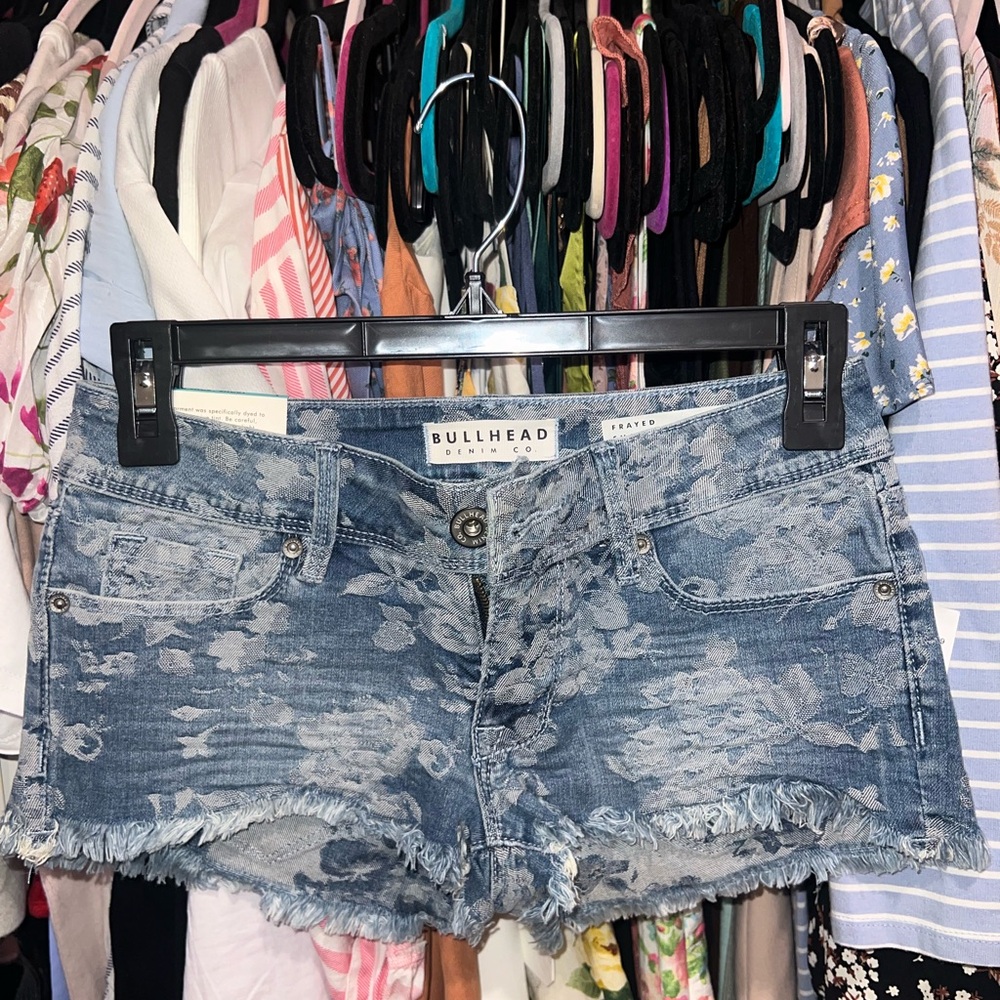 NWT Bullhead Denim Floral Women's Jean Shorts